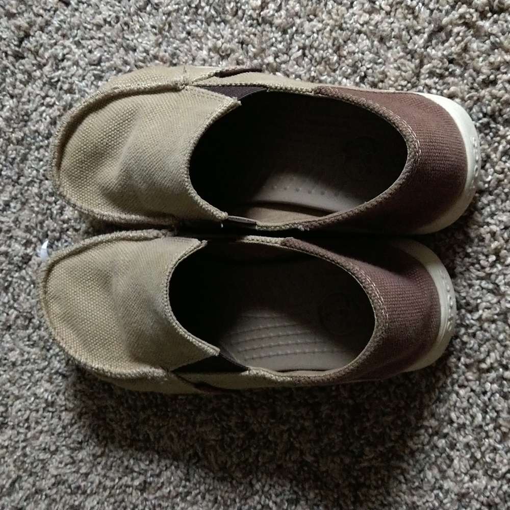 Boys Crocs Size 3